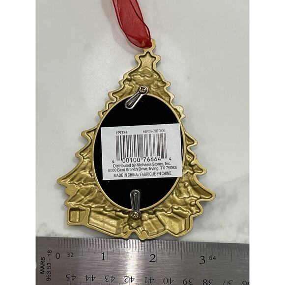 Michael’s Studio Decor Christmas Tree Gifts Enamel Picture Frame Ornament - Picture 3 of 5